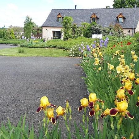 Bed and Breakfast Le Mazet D'Olt Altillac Esterno foto