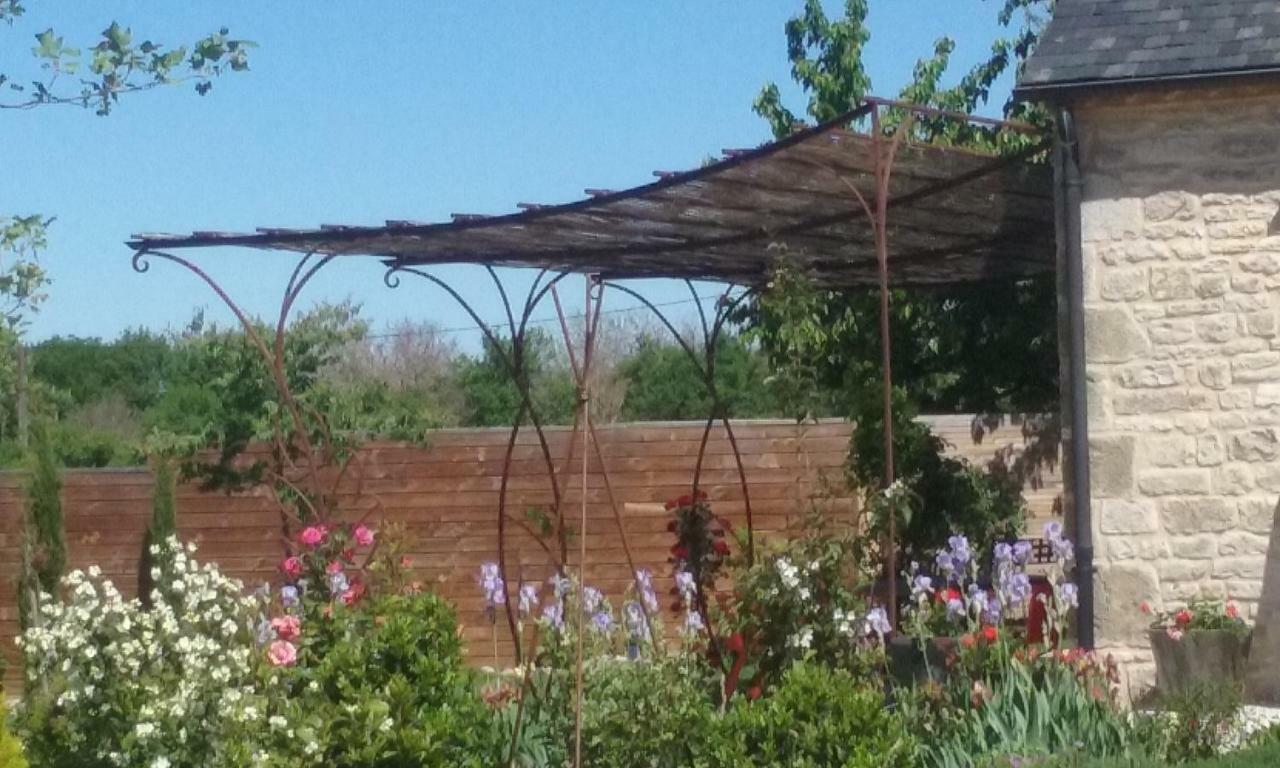 Bed and Breakfast Le Mazet D'Olt Altillac Esterno foto